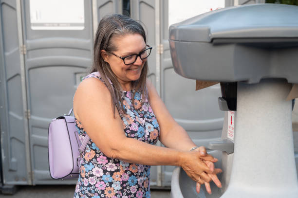Best Portable toilet rental cost  in Mililani Town, HI